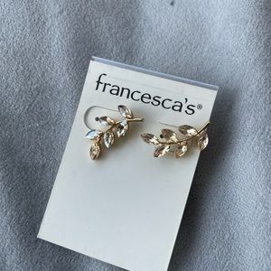 FRANCESCA’S Leaf Earrings